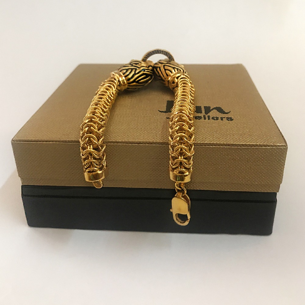 22 kt real solid yellow gold lion men's bracelet 32.130 gm