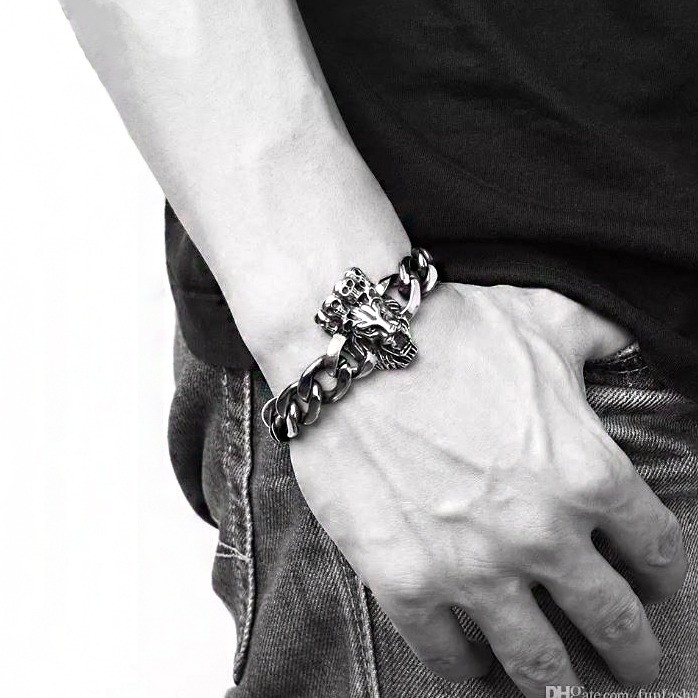 18 Kt White Gold Skull Link Men's Antique Bracelet 85.720 Grams
