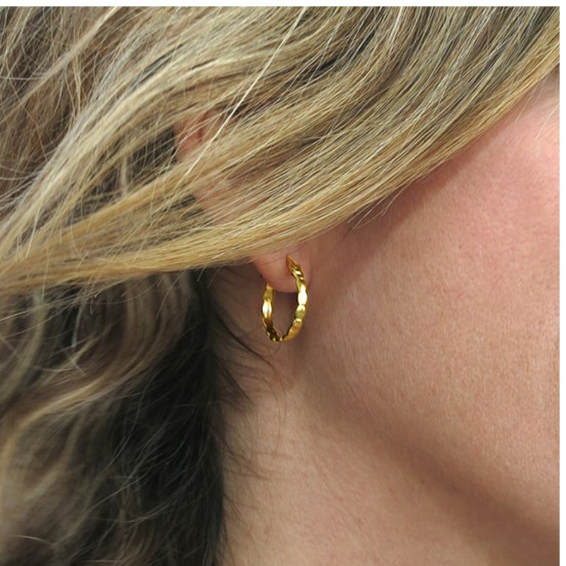 22 Kt Hallmark Real Solid Yellow Vintage Minimalist Simple Huggie Hoop Earrings