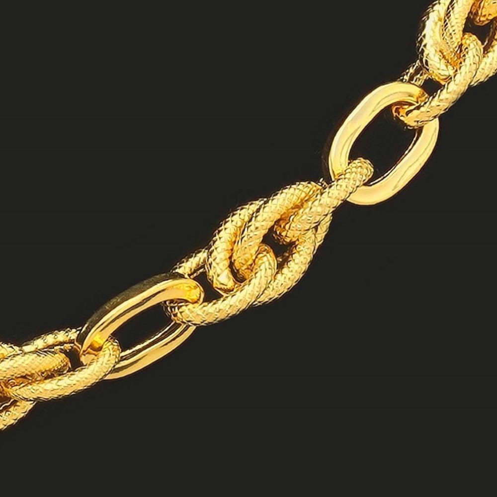 22 Kt Real Solid Yellow Gold Hallmark Necklace Curb Link Italy Chain 28 Grams