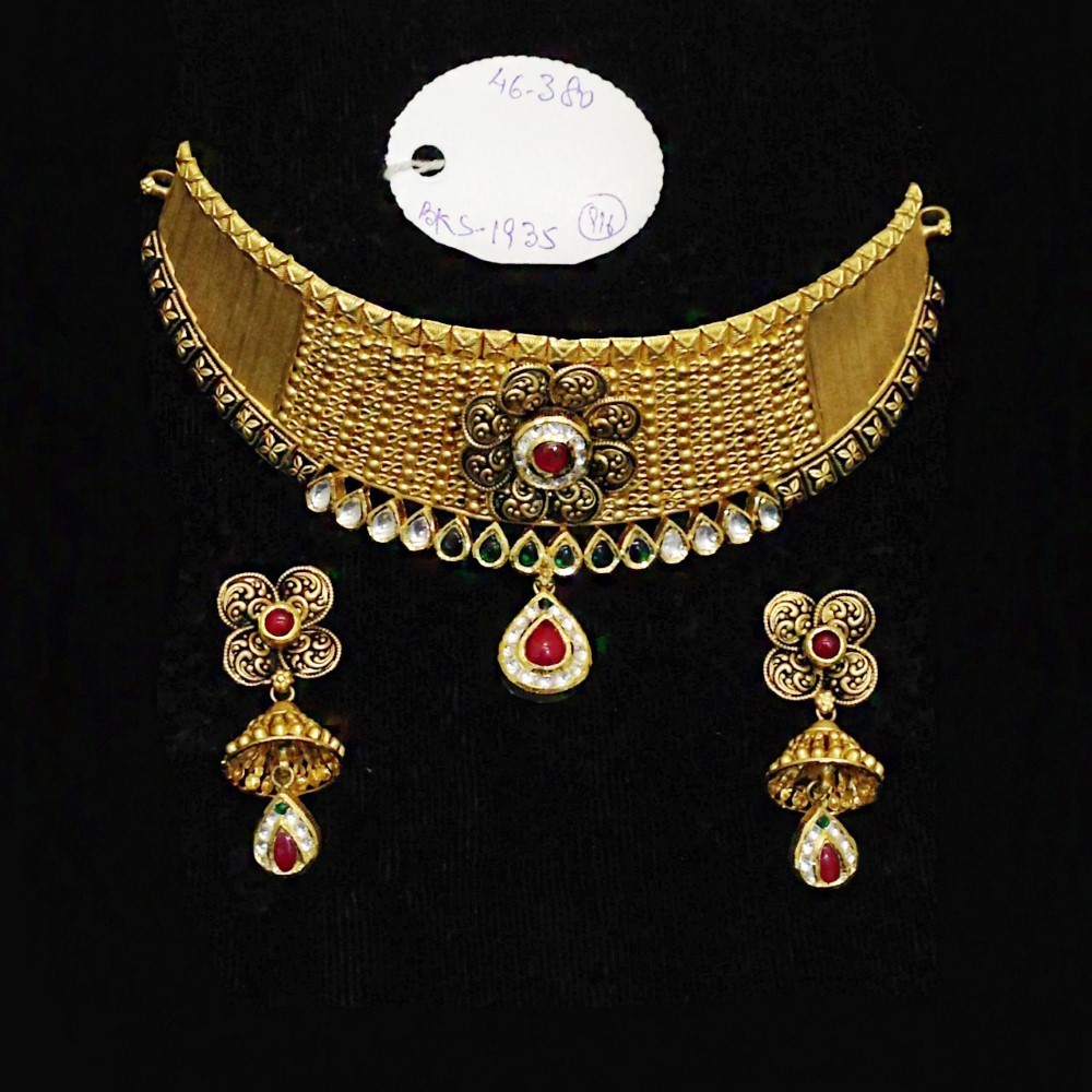 22Kt Solid Yellow Gold Antique Necklace Earrings Women Collar Set 46.380 Grams