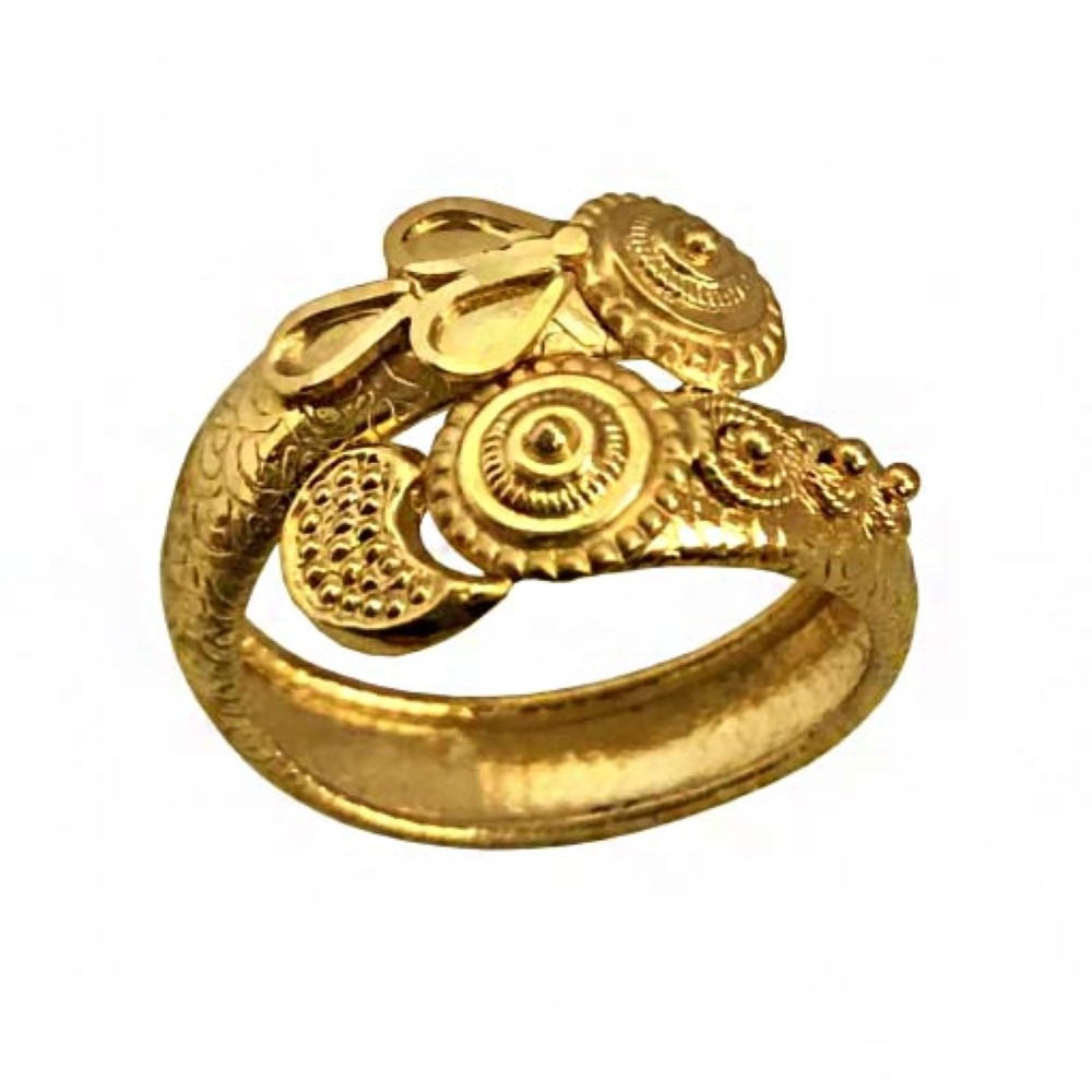 22 Kt  Solid Yellow Gold Engagement Women'S Ring 8.800 Gms Size 6-10