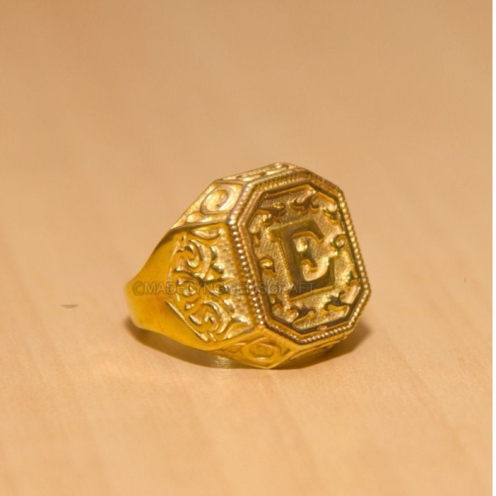 18 Kt  Yellow Gold Letter Personalized Initial Signet Men'S Ring 12 Gm