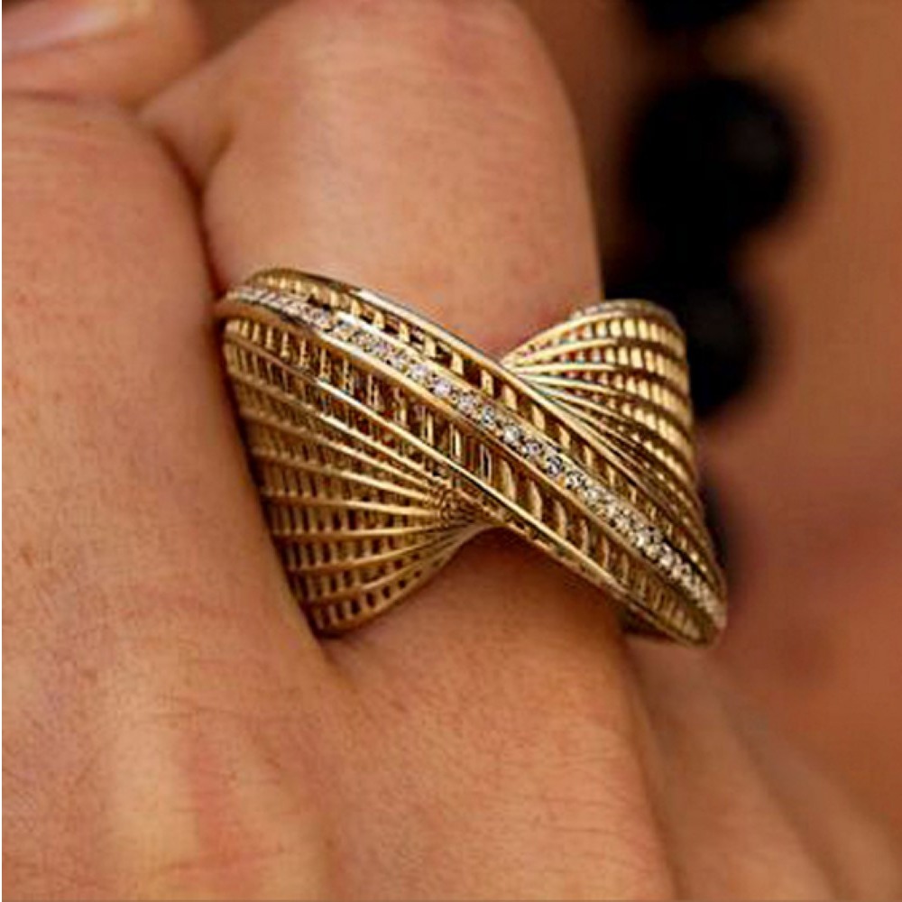 Fine Jewelry 18 Kt Hallmark   Yellow Gold CZ Women'S Ring Size 6-9