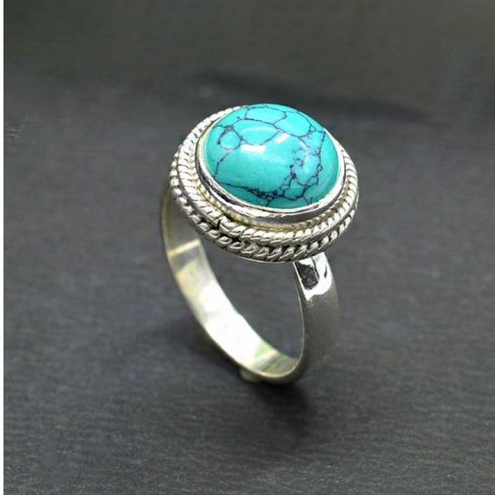 14 Kt Hallmark   White Gold Turquoise Gemstone Women'S Ring Size 6-8