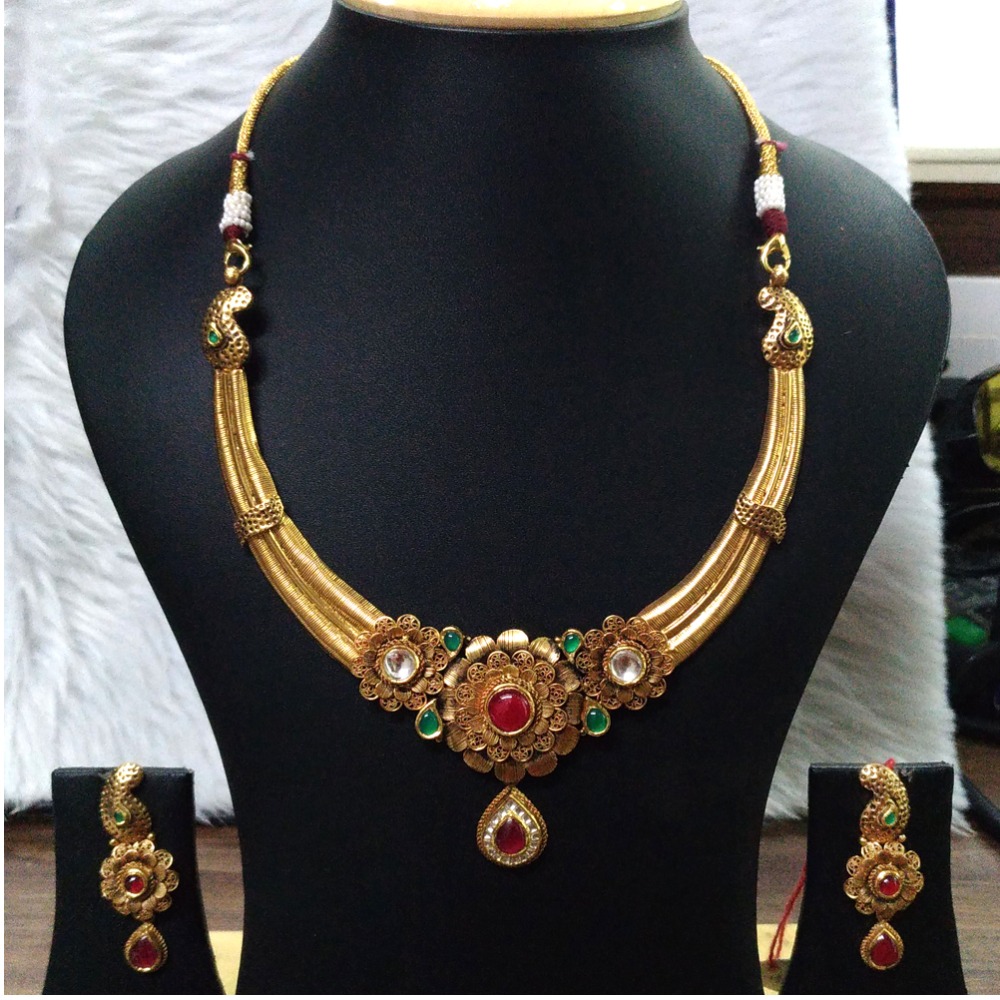 916 Gold Fancy Necklace Set
