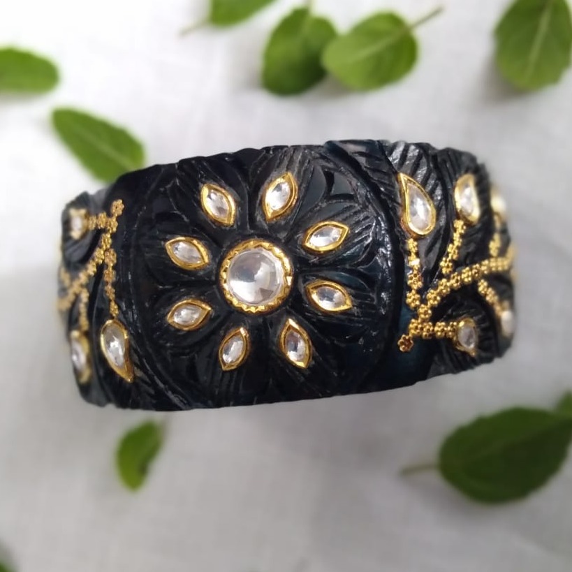 92 Gold Plastic bangle Antique