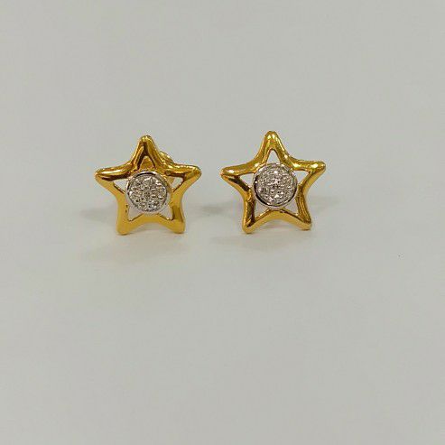Gold Star earrings