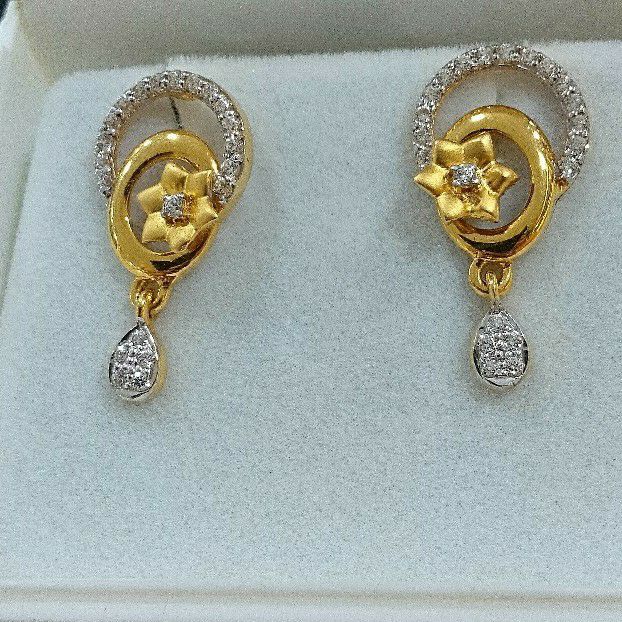 22k Gold Fancy Top Earrings