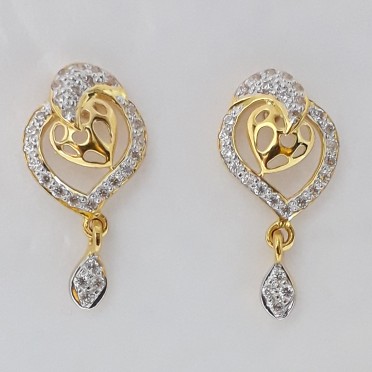 916 cz gold fancy heart earrings