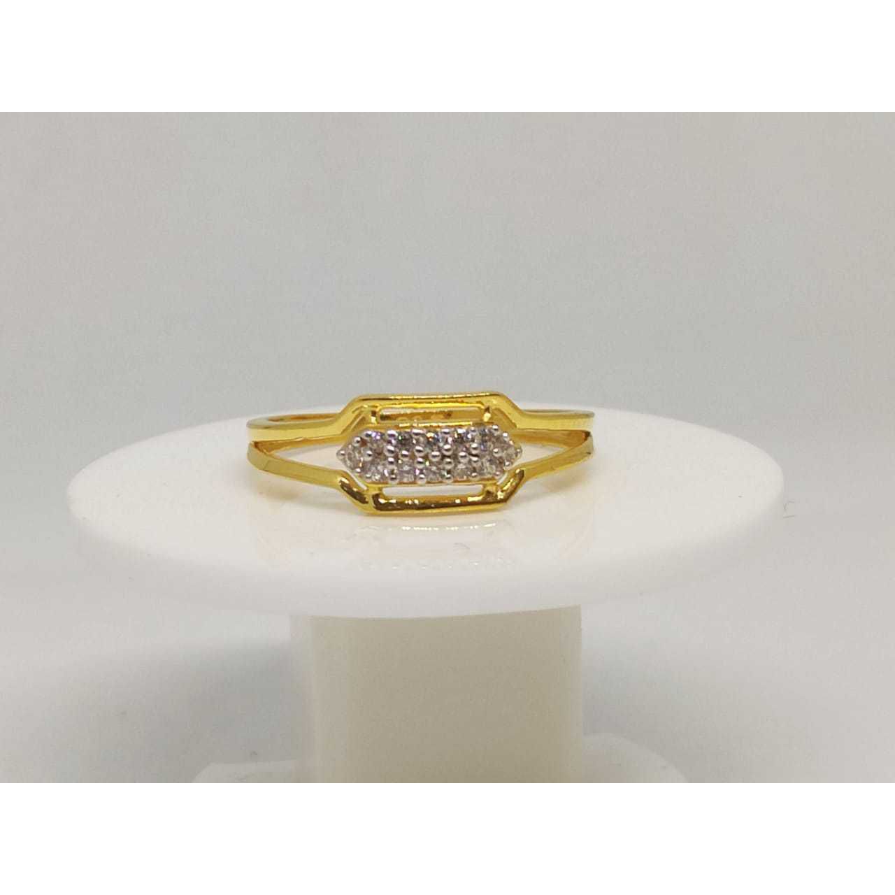 92  Ladies Ring