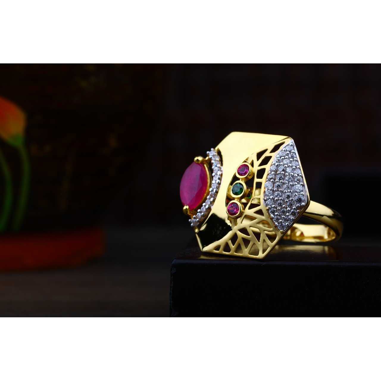 916 Fancy Laidise Ring