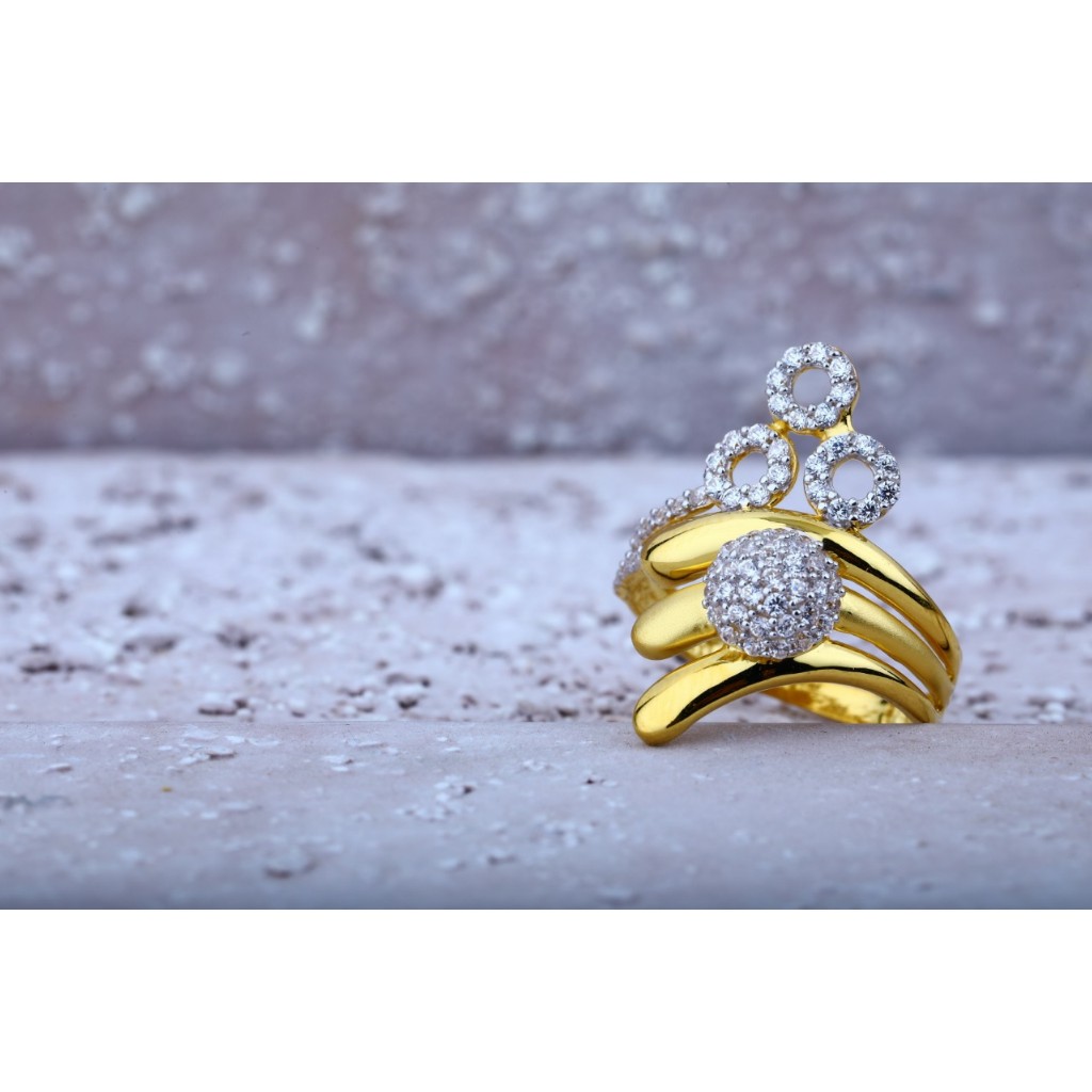 Ladies Ring