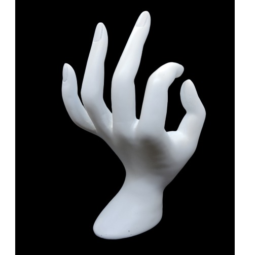 HAND FOR RINGS