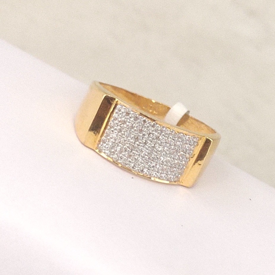 916 gold gents cz ring