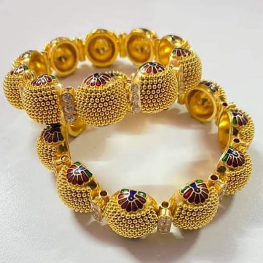 916 Gold Antiq Bangles Latest Designe