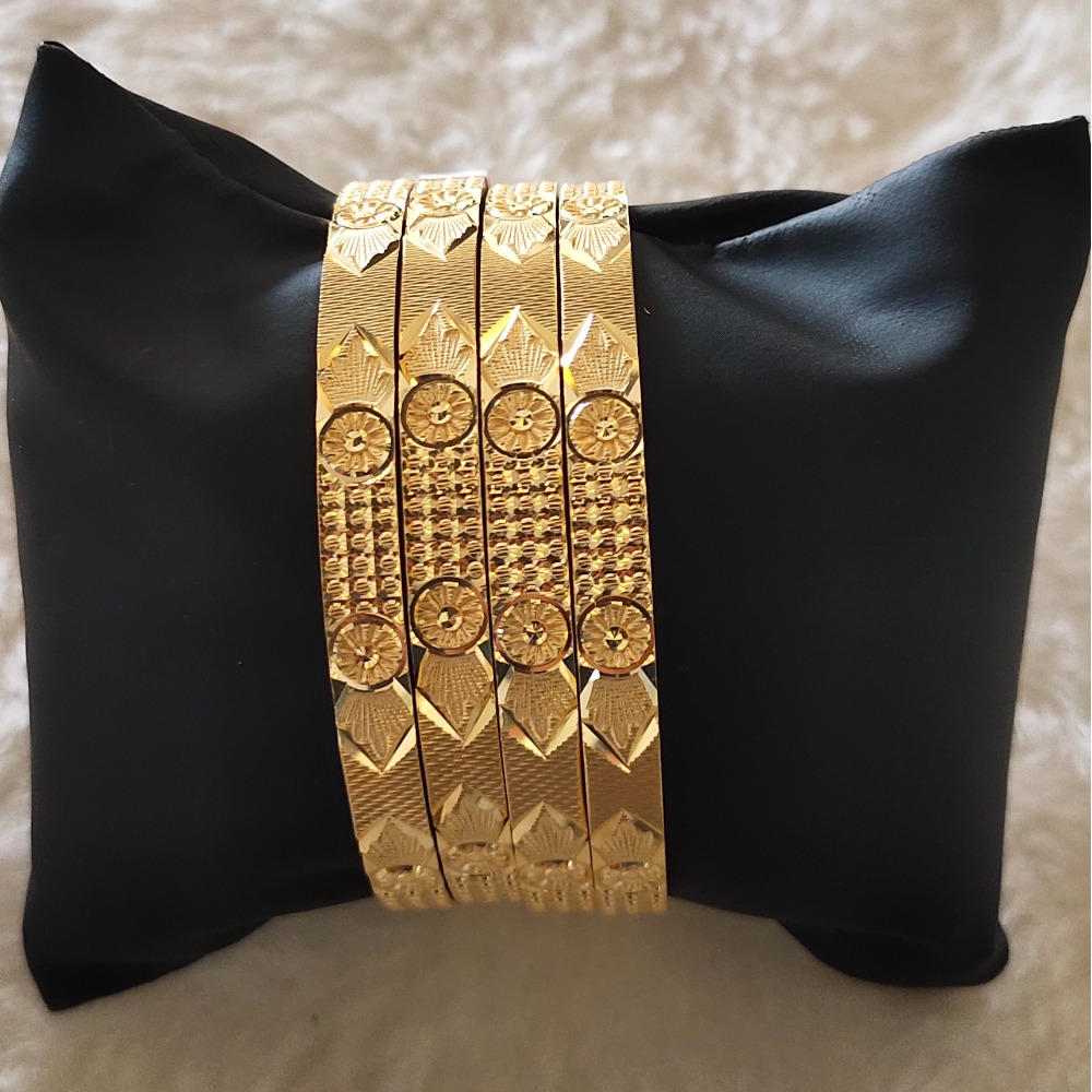 916 gold fancy bangles