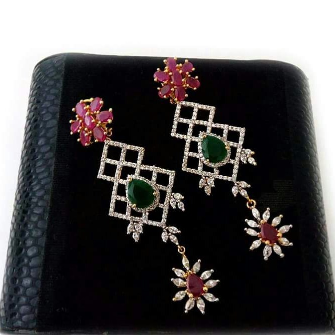 22 Kt 916 Gold  Cz Earrings For Ladies