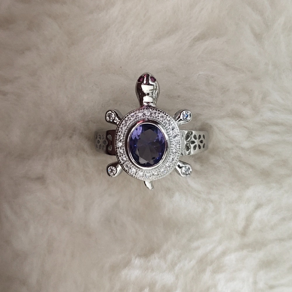 92.5 Sterling Silver Ladies Ring