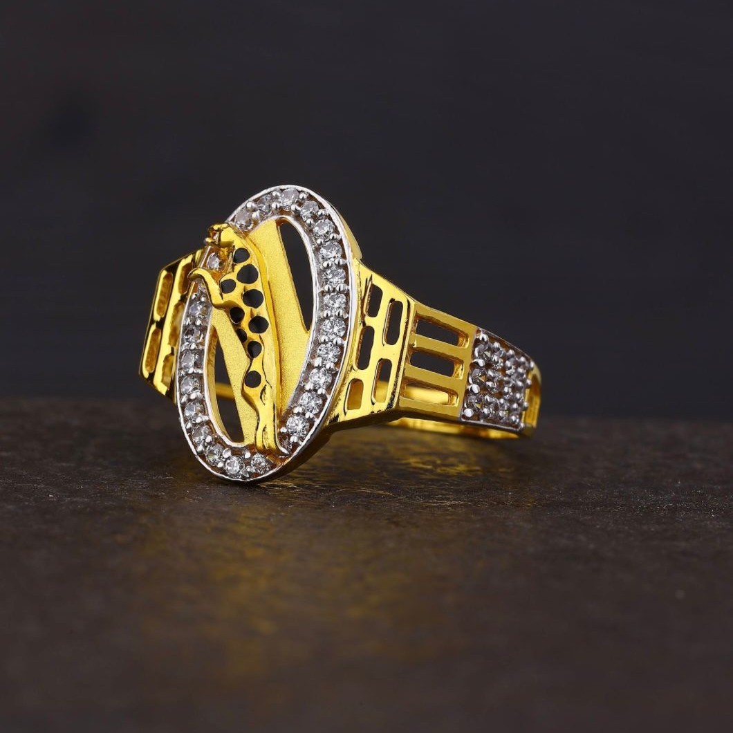916 Gold CZ Jaguar Design Ring
