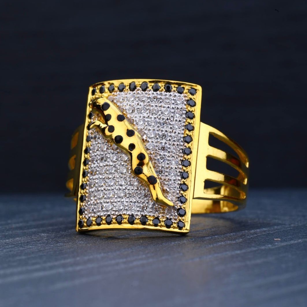 916 Gold CZ Jaguar Design Ring