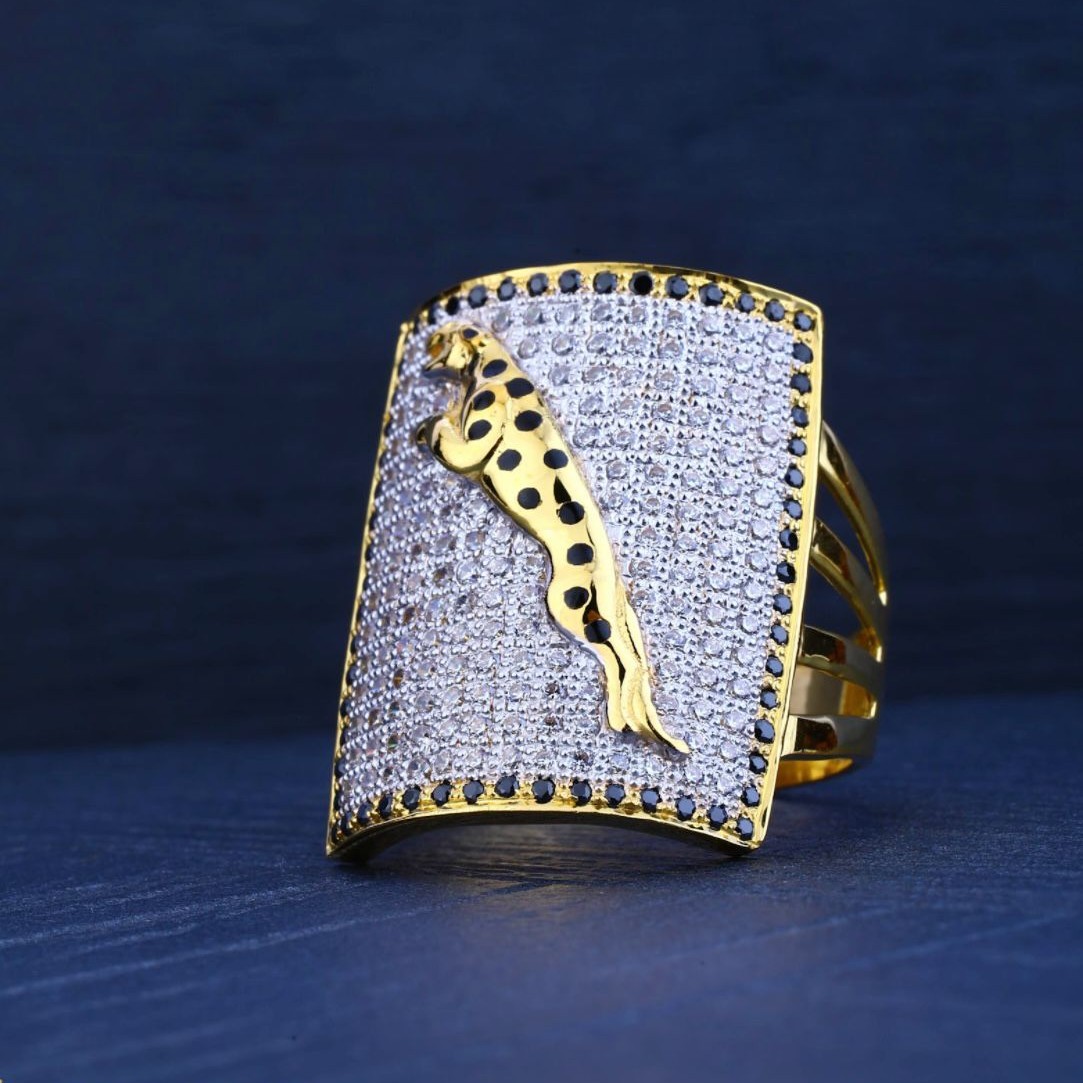 916 Gold Jaguar Design Ring