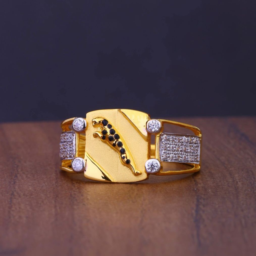 916 Gold Fancy Mens Ring