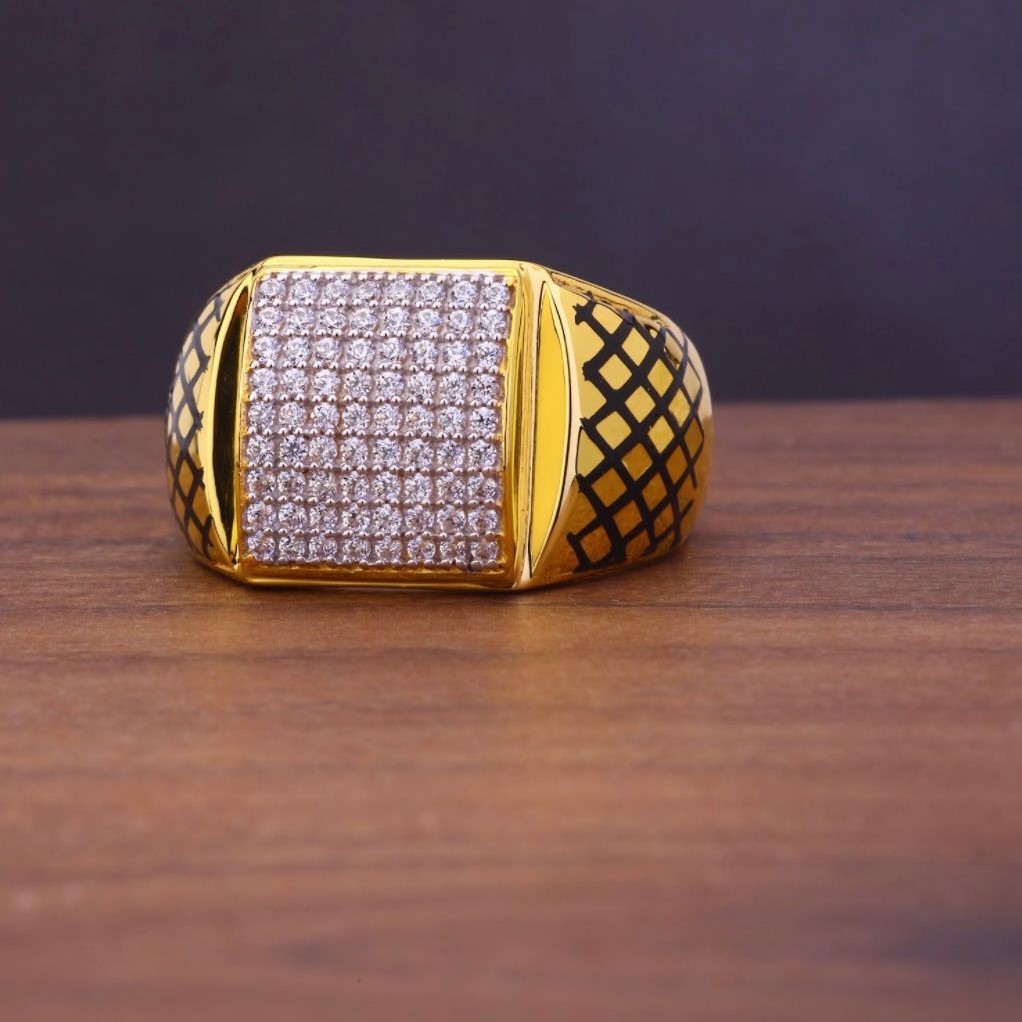 916 Gold Hallmarked Gents Ring