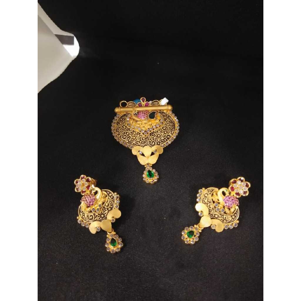 Chakri mangalsutra pendant