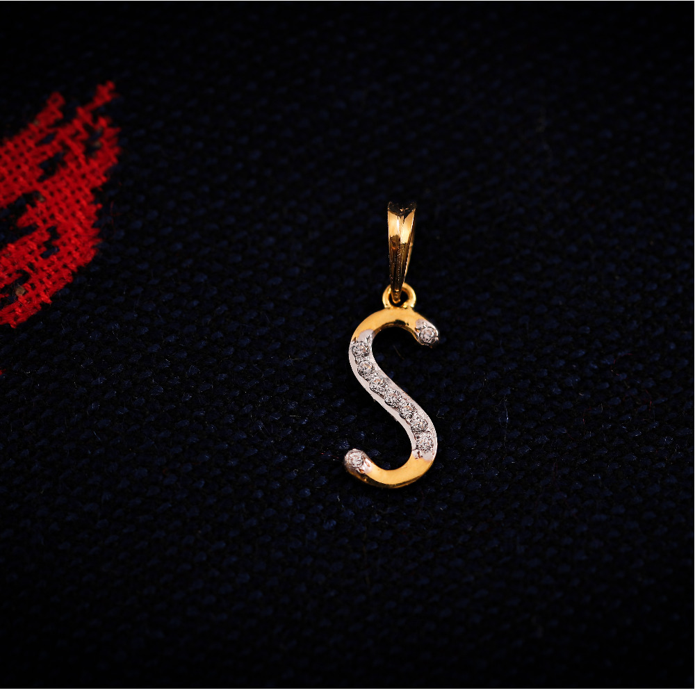 22K ALPHABET PENDANT