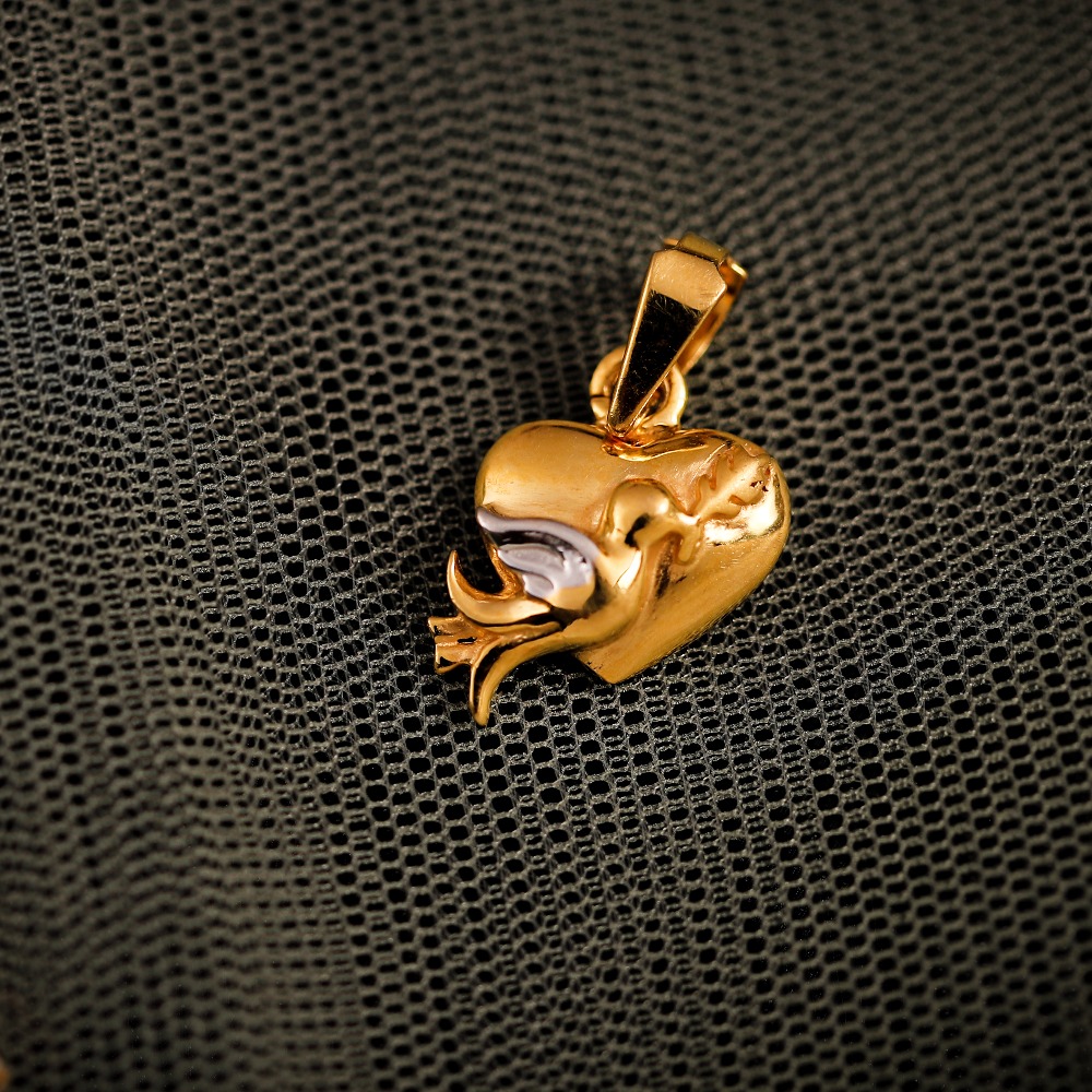 22K CLASSIC HEART PENDANT