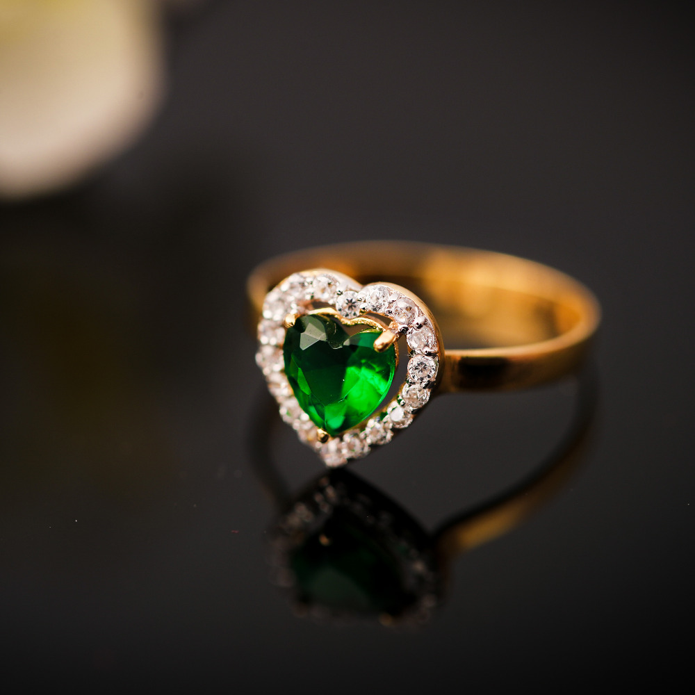 22k green ledis ring