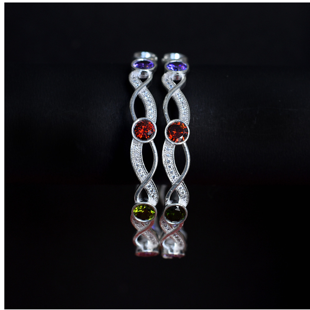 Silver stone kadli