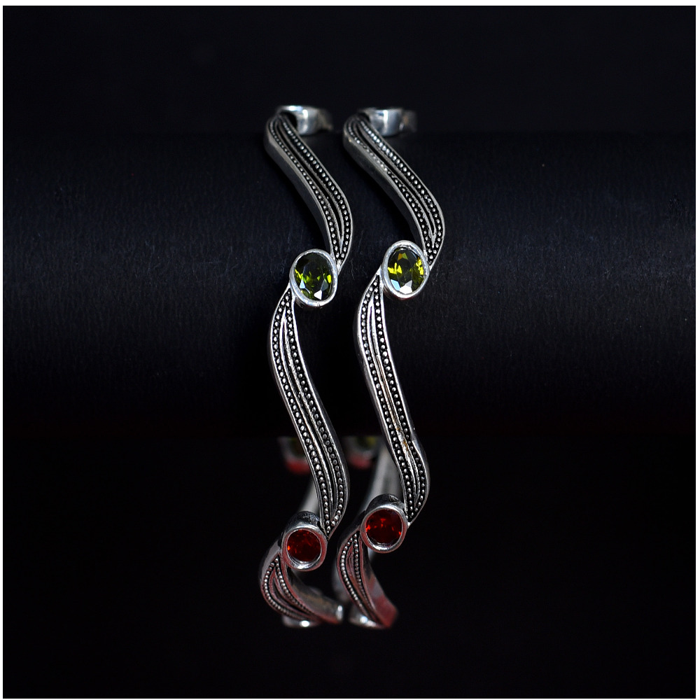 SILVER BLACK KADLI