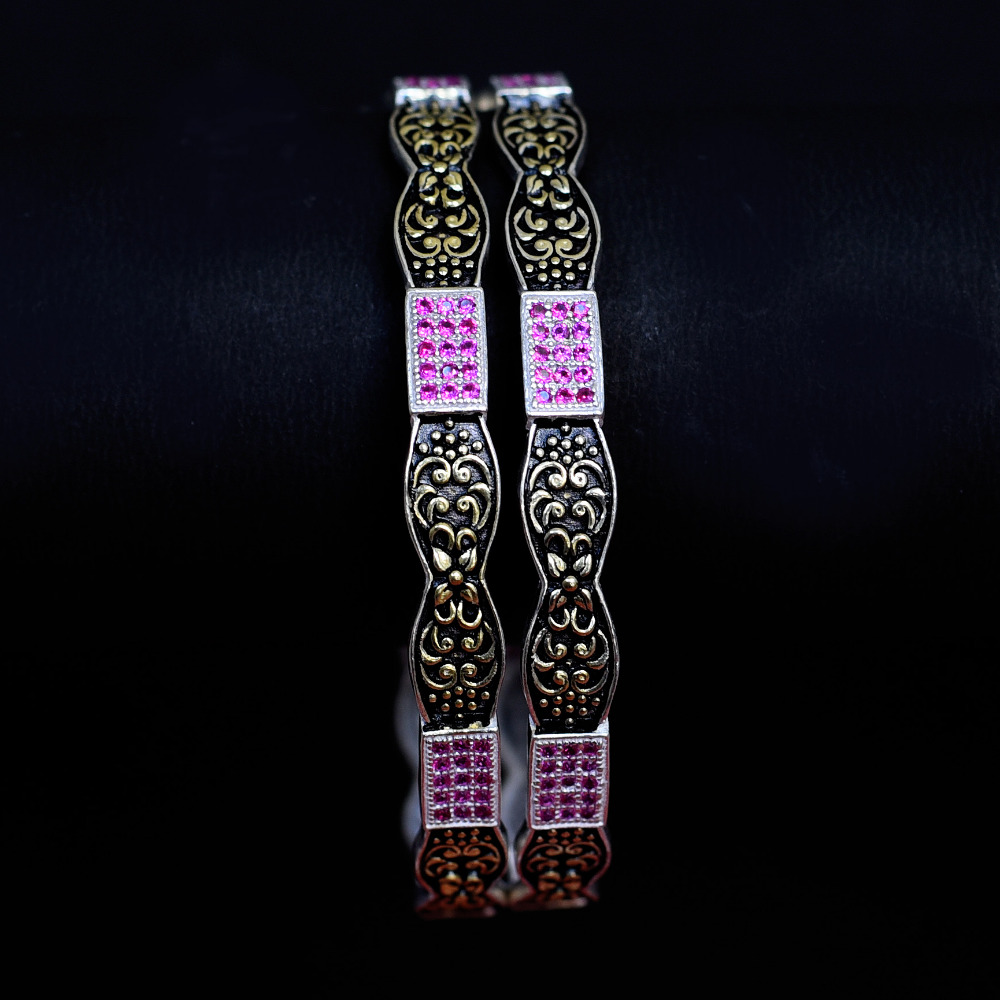 SILVER ANTIQUE