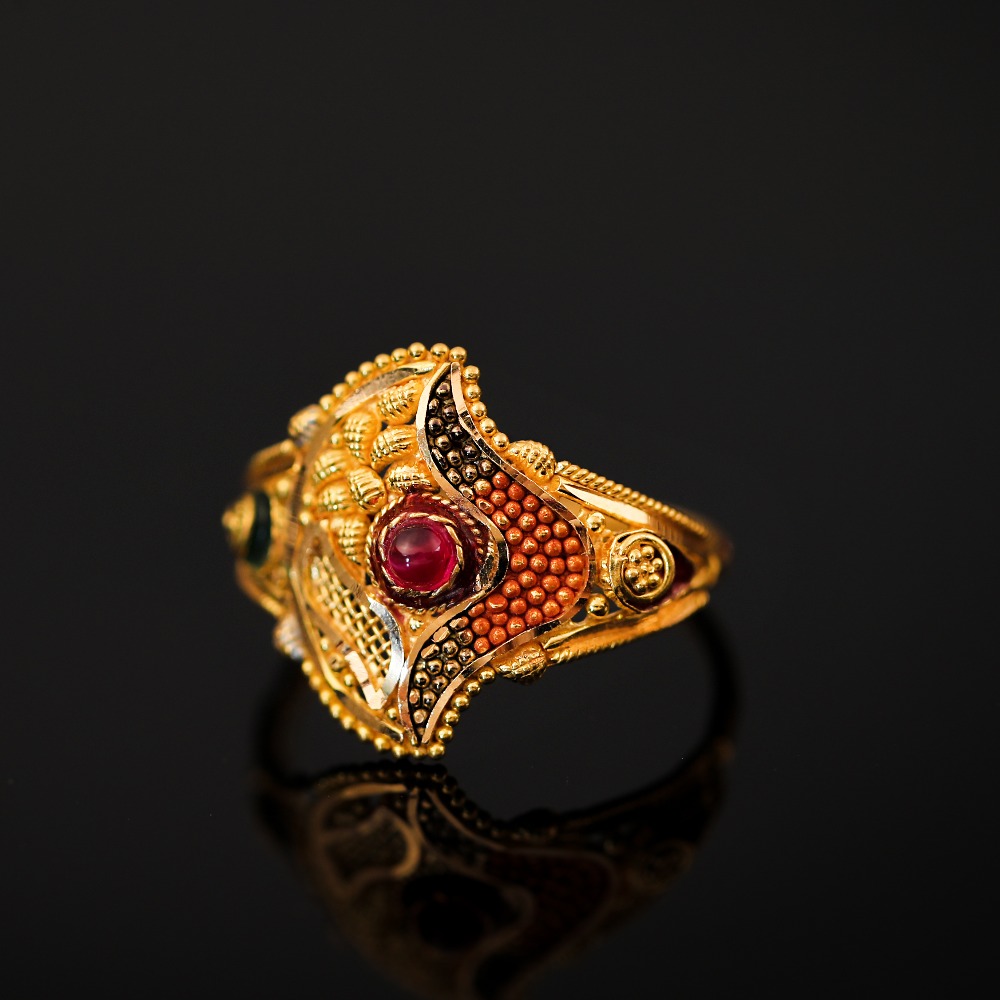 22K LADIES ANTIQUE RING