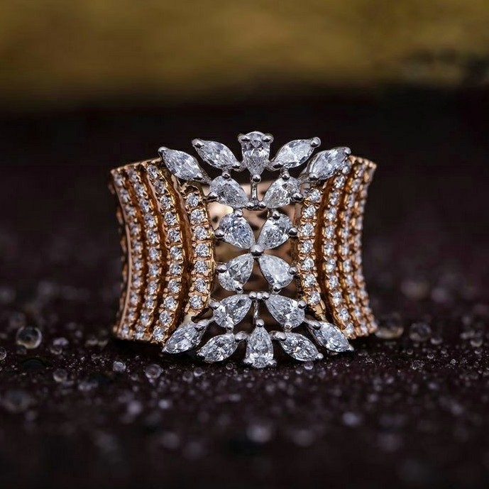 Gold ladies ring for festival