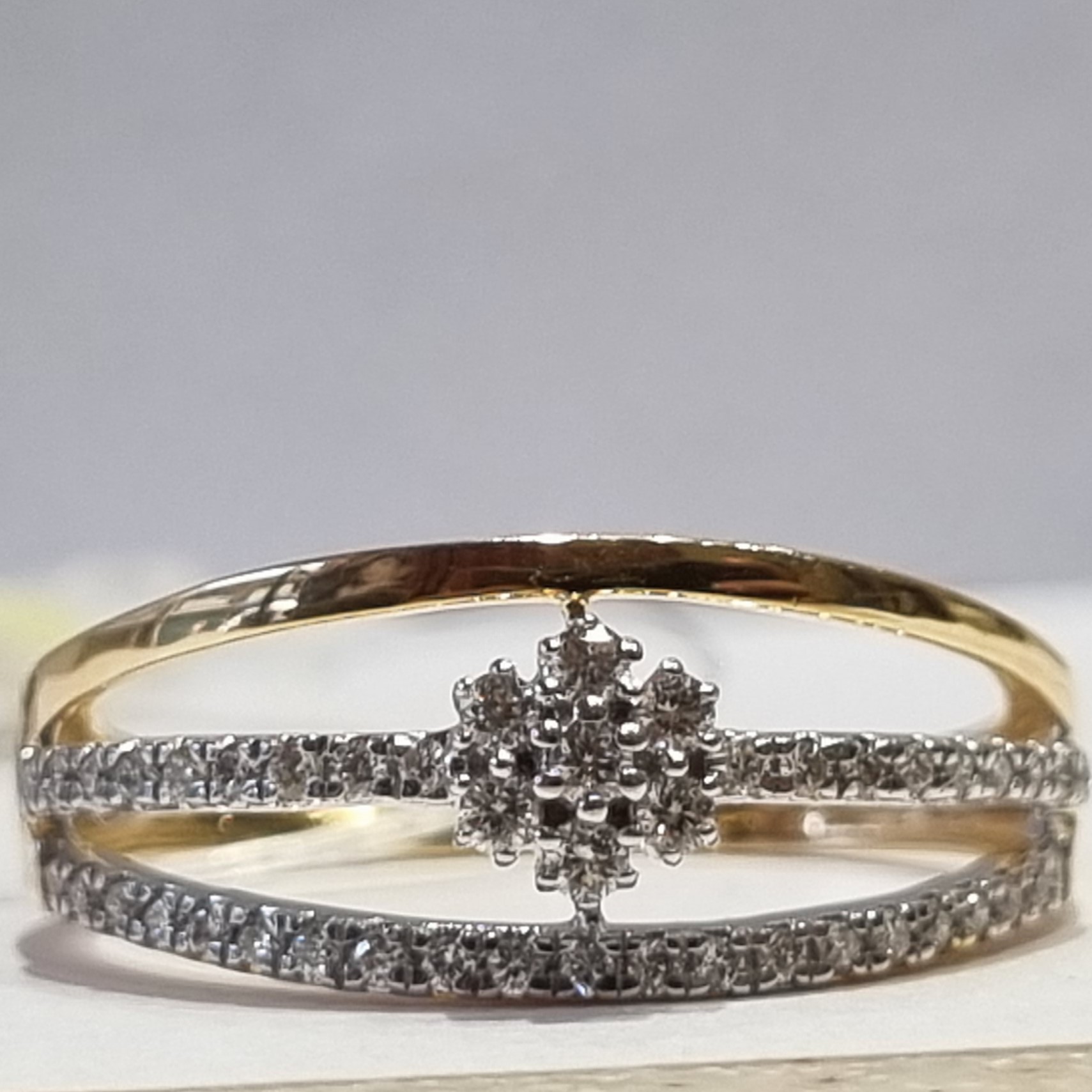 flower triple band