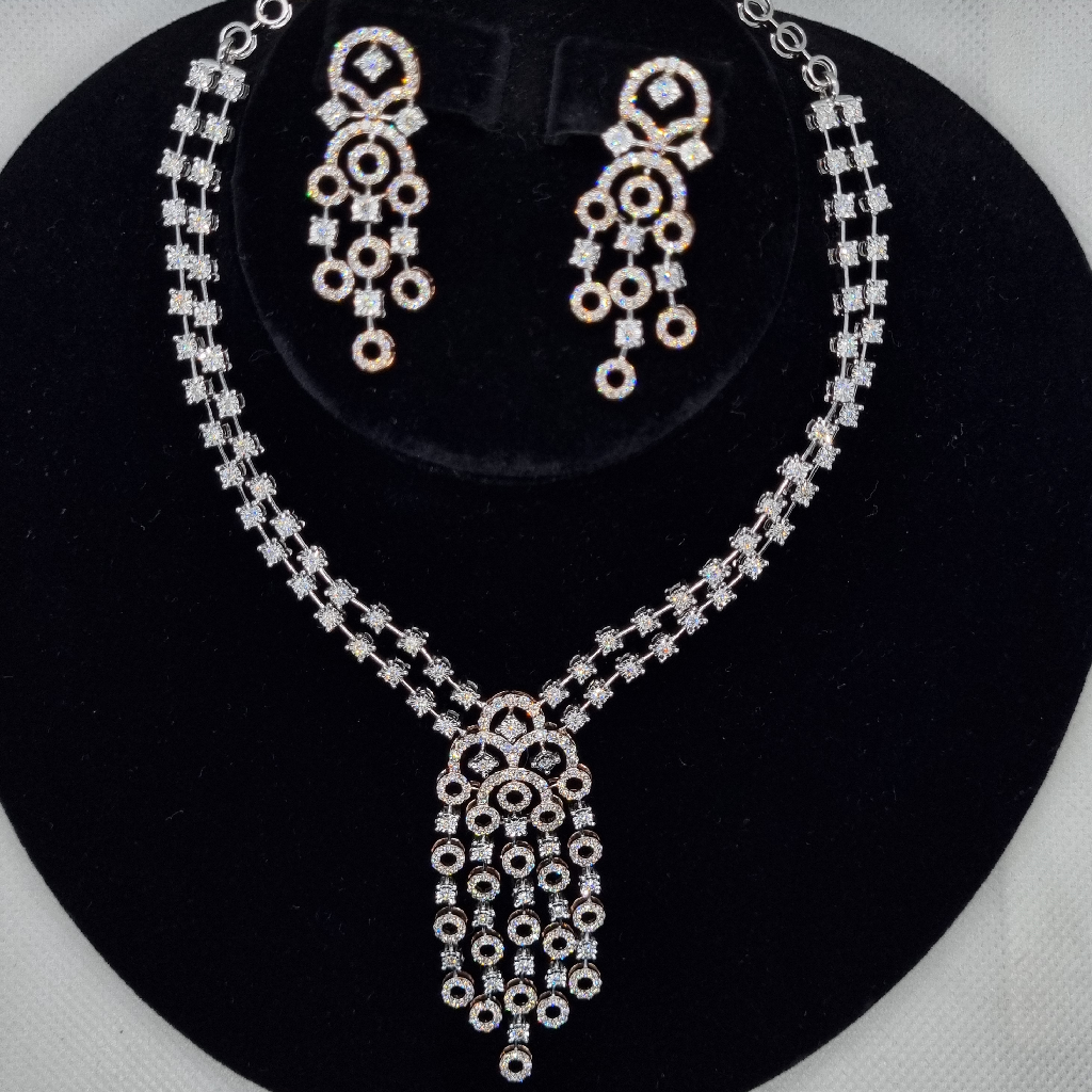 14kt chandelier necklace