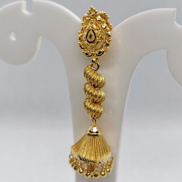 Twisted Jhumka
