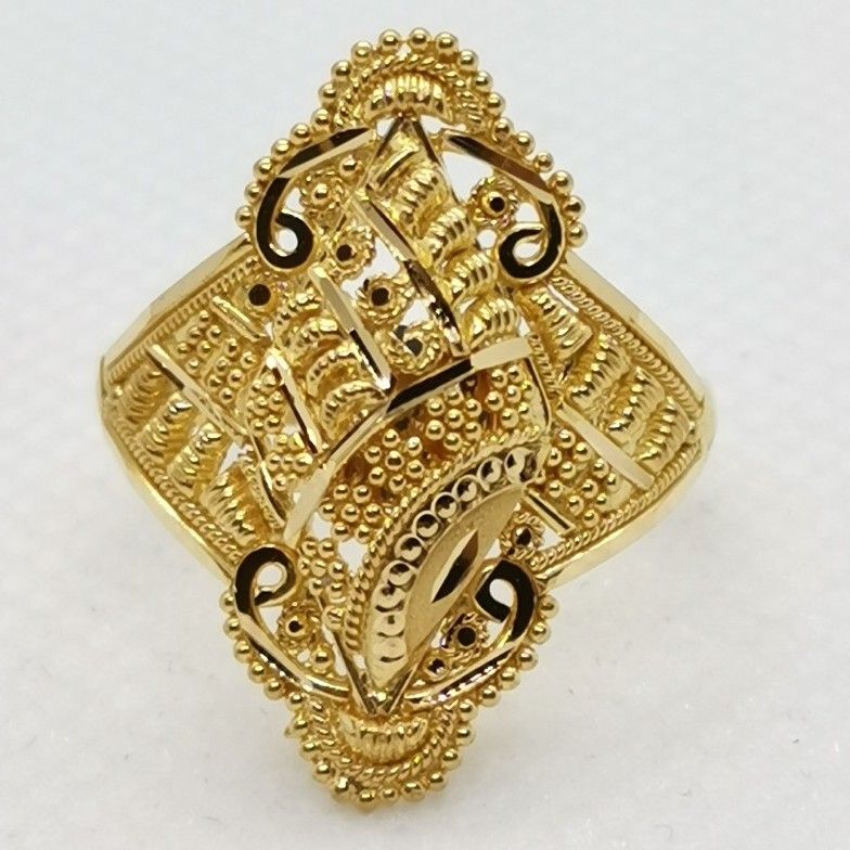 22k Ladies Ring 02