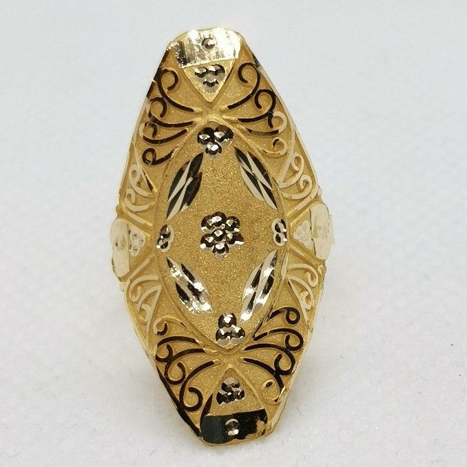 Ladies Ring