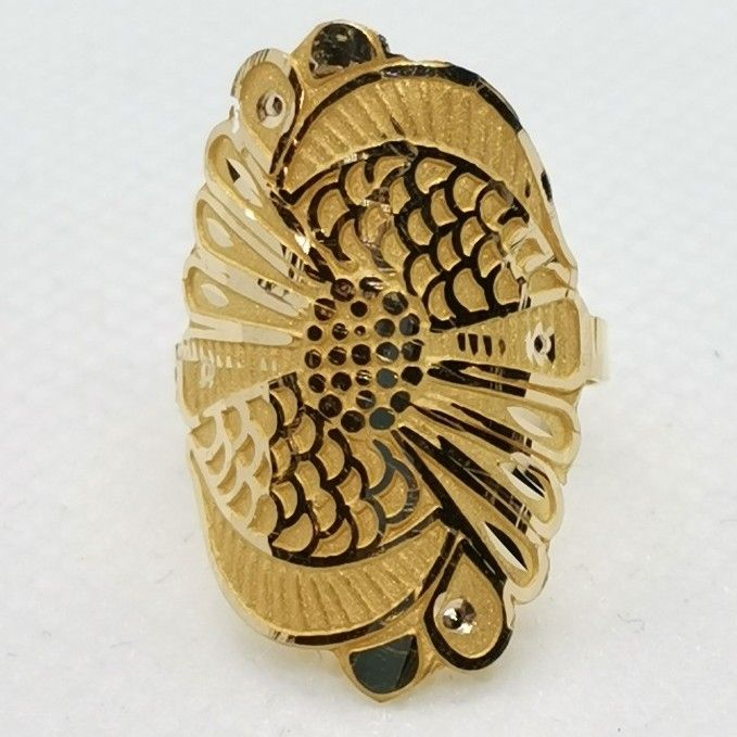 Fish Effect Ring