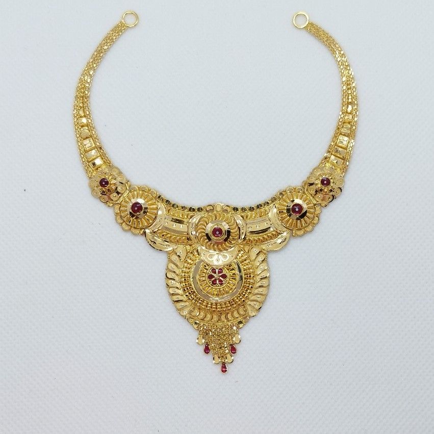 Fancy necklace set