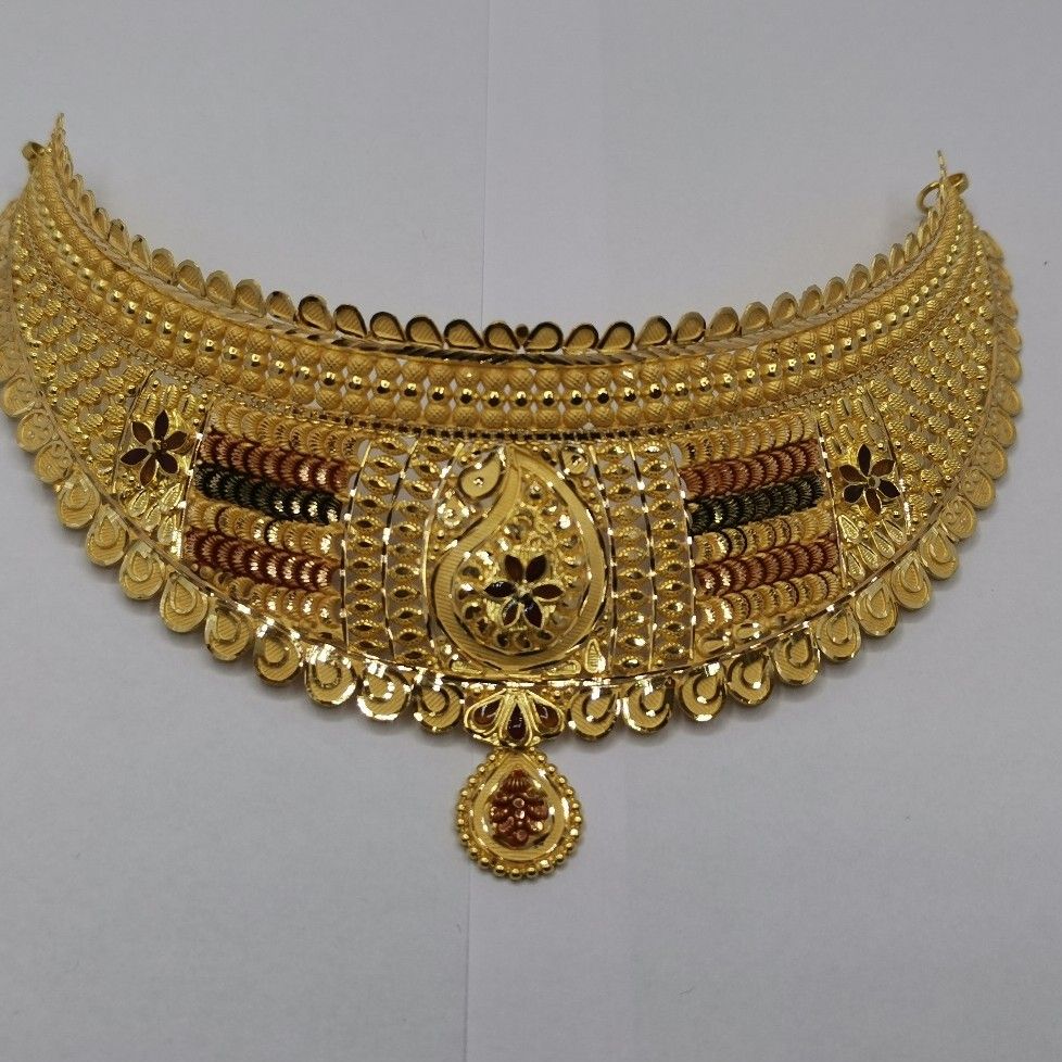 22KT Gold Broad Choker set 17