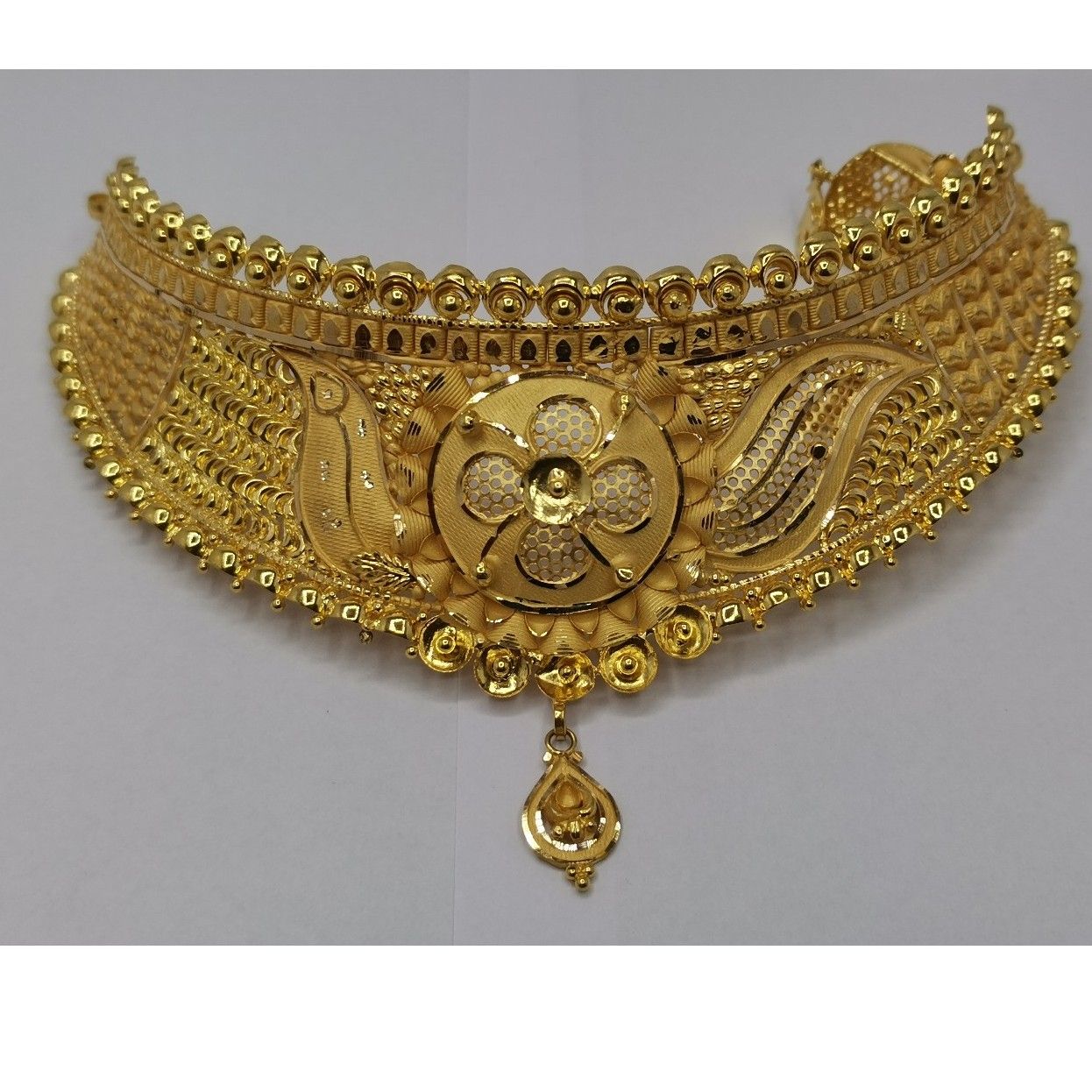 Choker set 16 Center Flower