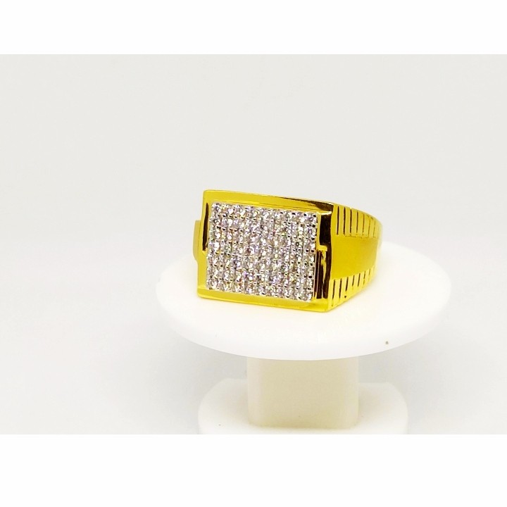 22 K Gold Fancy Ring. NJ-R0735