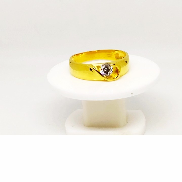 22 k gold fancy ring. nj-r0717