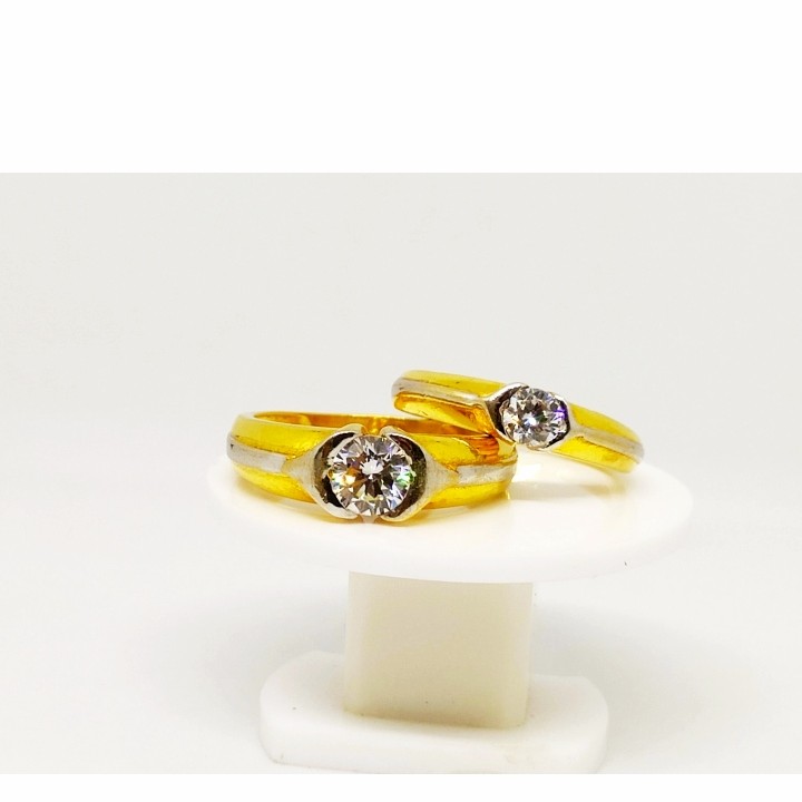 22 k gold ring. nj-r0714