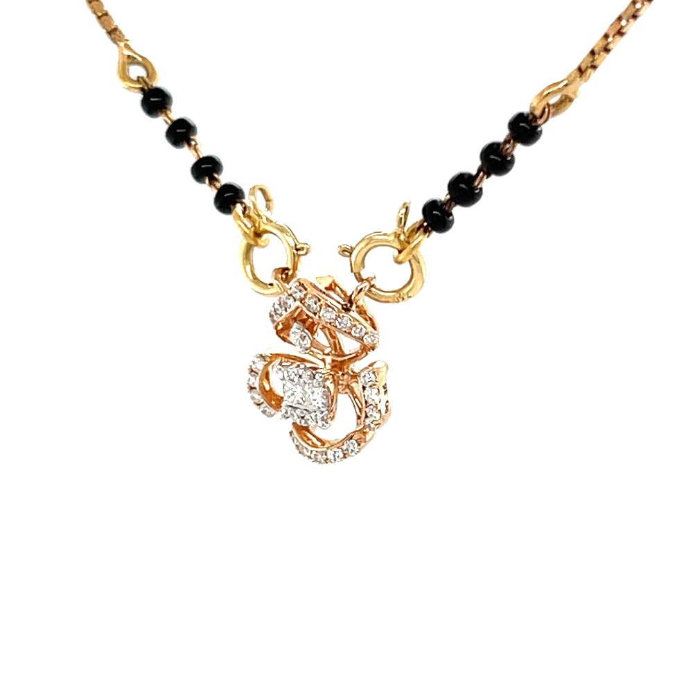 The Eternal Bond Diamond Mangalsutra Tanmaniya Pendant